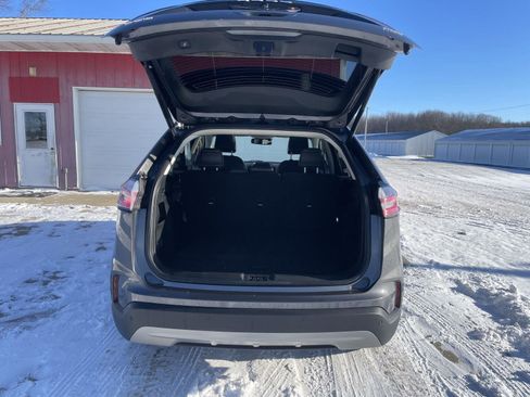 Used 2022 Ford Edge SEL w/ Convenience Package image 23