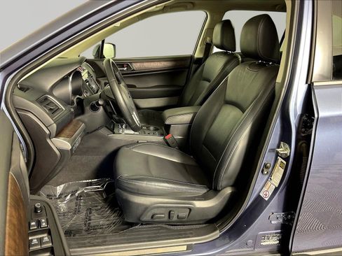 Used 2017 Subaru Outback 3.6R Limited AWD/4WD image 20