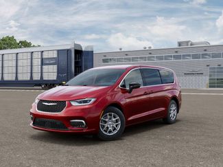 New 2026 Chrysler Pacifica Select video 1