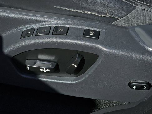 Used 2016 Volvo XC60 T5 Premier image 26