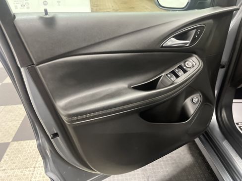 Used 2021 Buick Encore GX Select w/ Sport Touring Package image 10