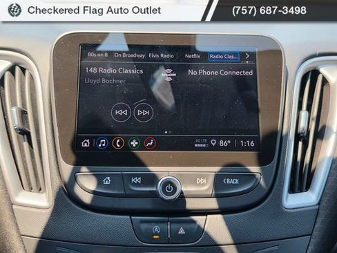 Used 2022 Chevrolet Malibu LT FWD image 19