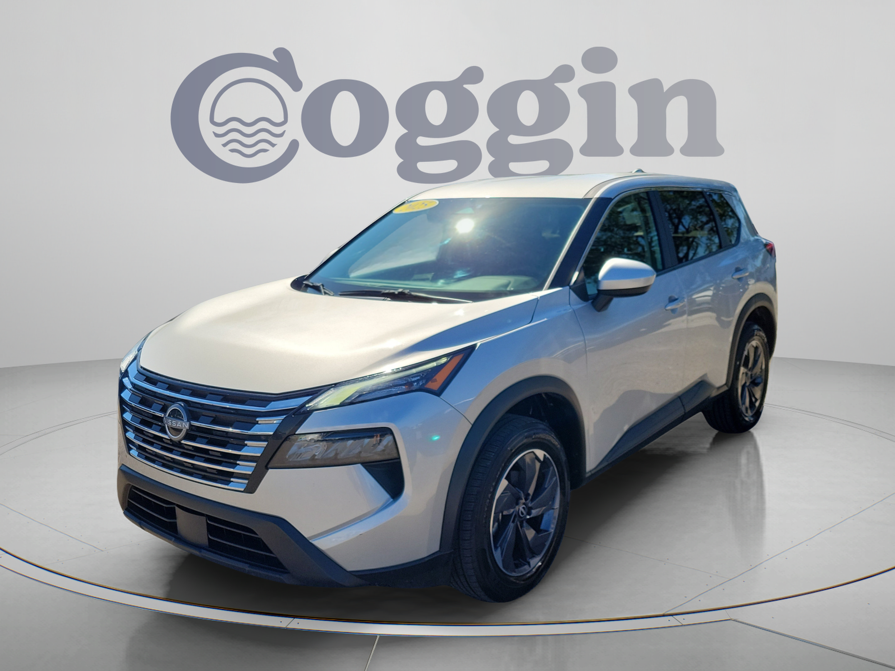 Used 2025 Nissan Rogue SV FWD 360° Tour