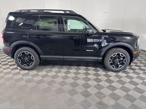 New 2025 Ford Bronco Sport Outer Banks w/ Outer Banks Tech Package+ image 11