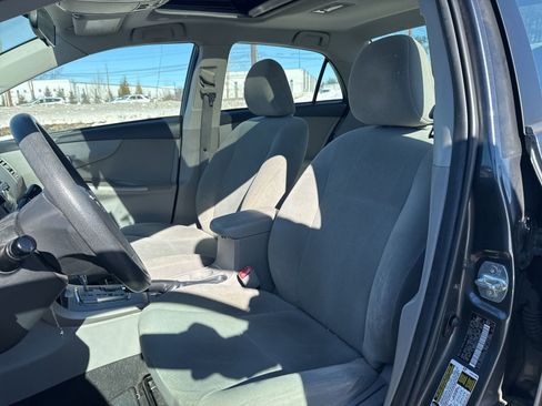 Used 2012 Toyota Corolla LE image 12