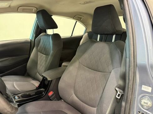 Used 2022 Toyota Corolla LE FWD image 23