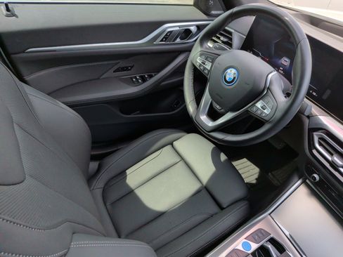 Used 2024 BMW i4 eDrive35 w/ Premium Package RWD image 35