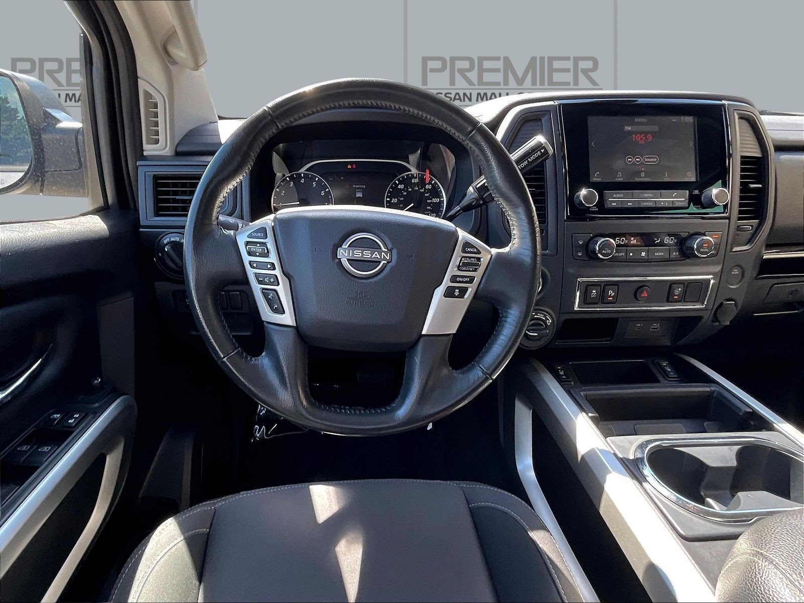 Certified 2024 Nissan Titan SV w/ SV Convenience Package AWD/4WD image 11