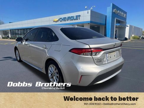 Used 2022 Toyota Corolla LE w/ LE Convenience Package FWD image 6