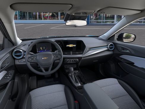 New 2026 Chevrolet Trax LT FWD image 15