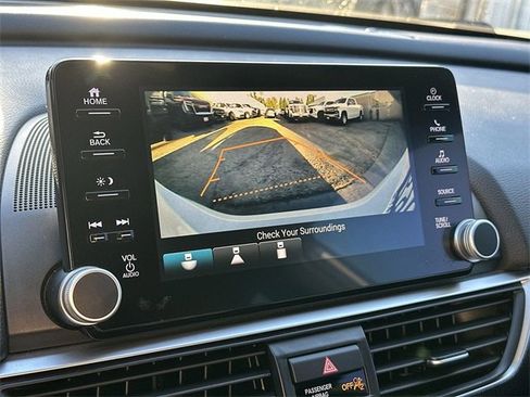 Used 2019 Honda Accord Sport image 13