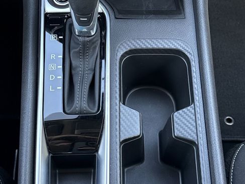 Used 2025 Nissan Sentra SV image 27