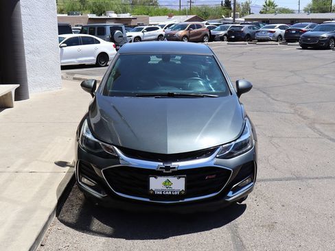 Used 2019 Chevrolet Cruze LT w/ Convenience Package FWD image 15
