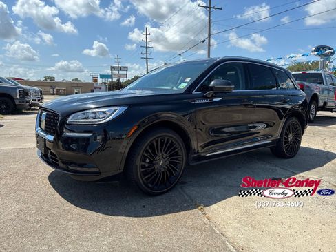 Used 2022 Lincoln Corsair Reserve w/ Equipment Group 201A AWD/4WD image 8