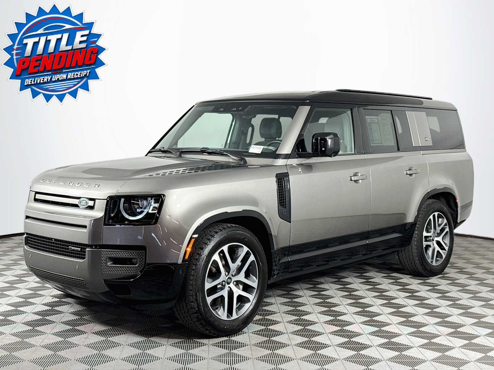 Used 2023 Land Rover Defender 130 X-Dynamic SE AWD/4WD image 1