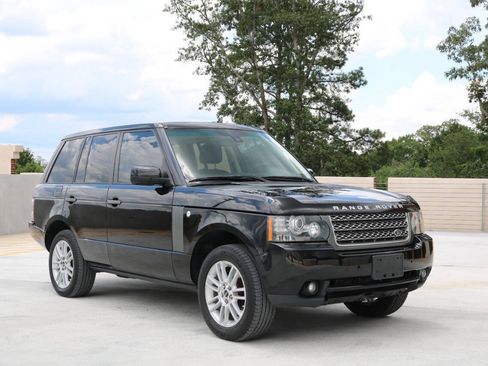 Used 2011 Land Rover Range Rover HSE AWD/4WD image 2