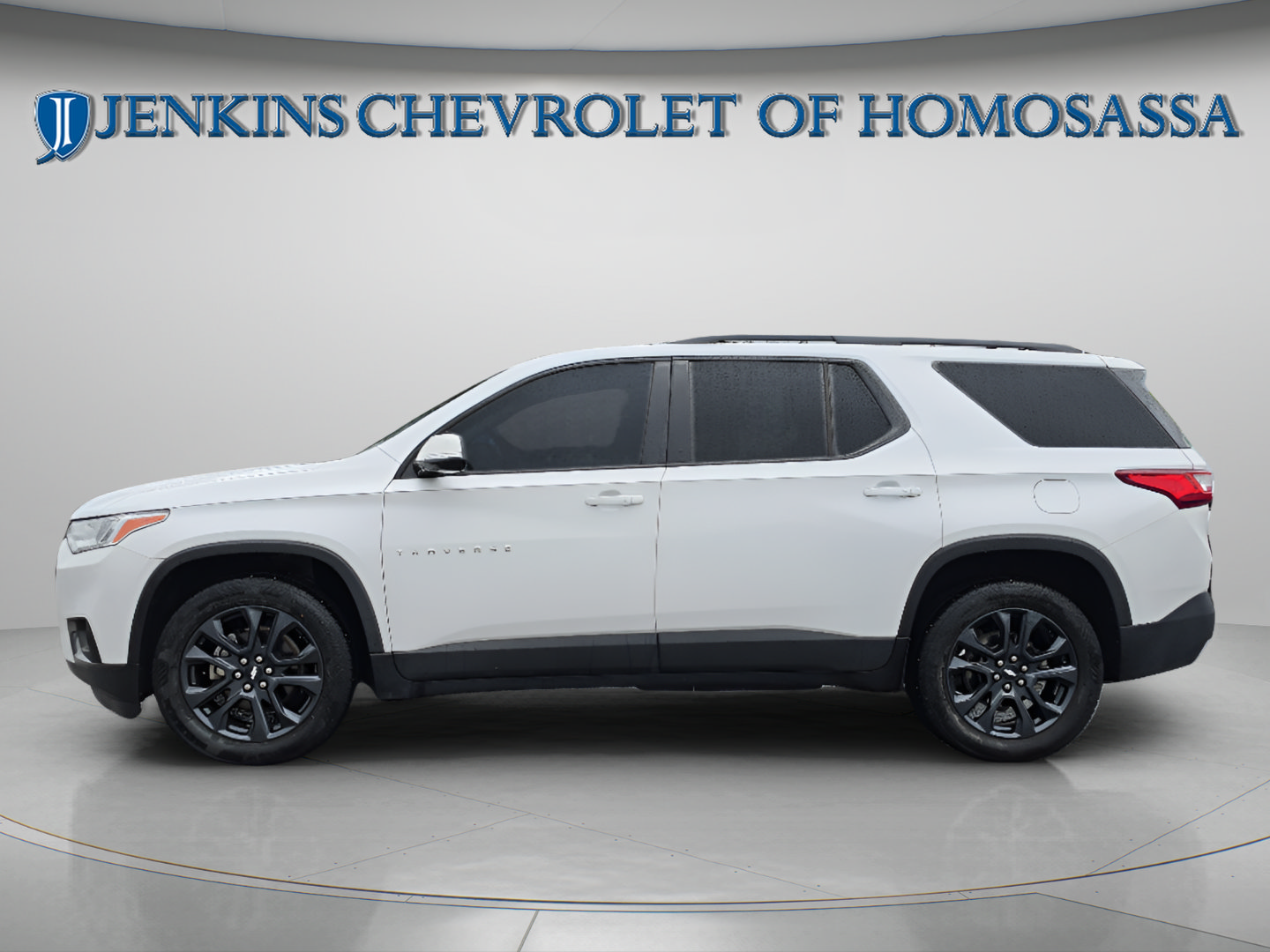 Used 2020 Chevrolet Traverse RS w/ LPO, Floor Liner Package FWD image 9