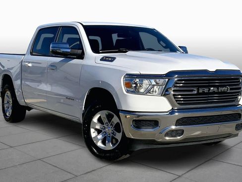 Used 2024 RAM 1500 Laramie image 2