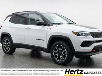 Used 2025 Jeep Compass Trailhawk video 1