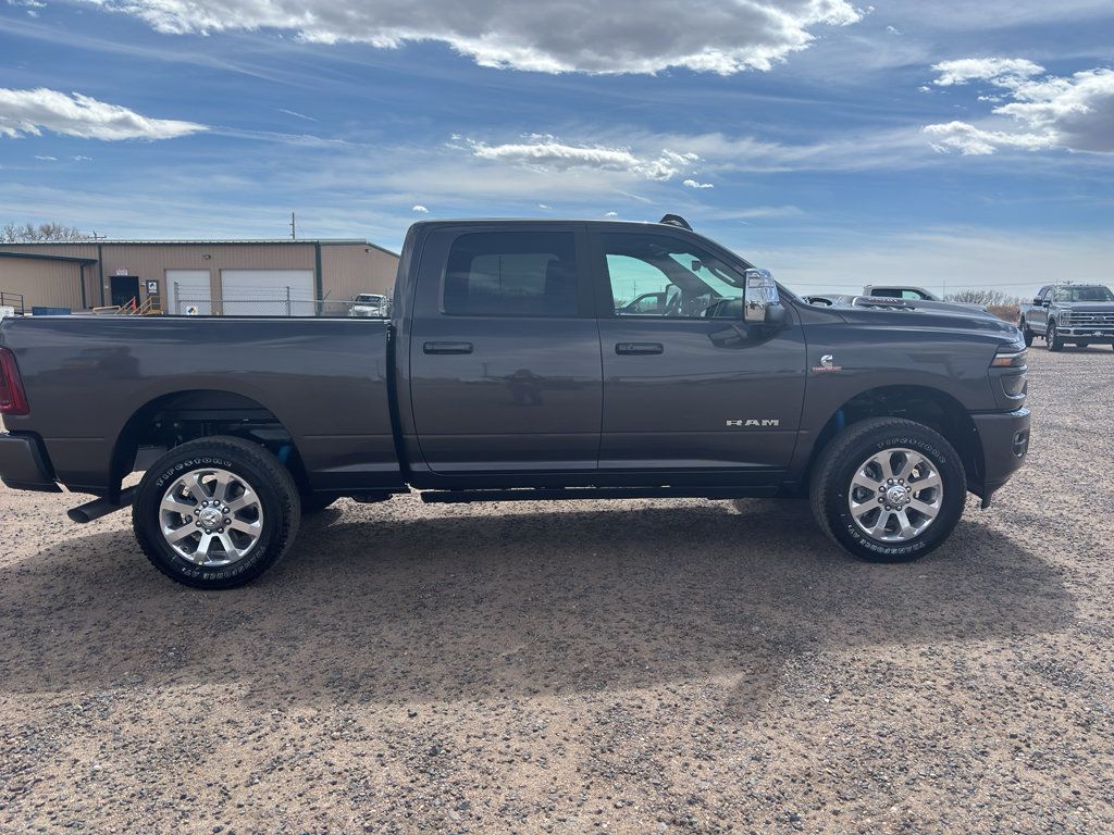 New 2026 RAM 2500 Laramie AWD/4WD image 4