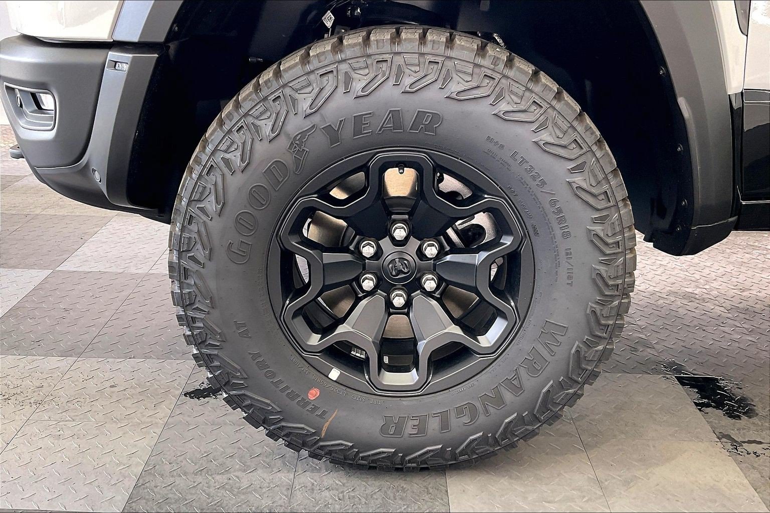 New 2026 RAM 1500 RHO AWD/4WD image 14