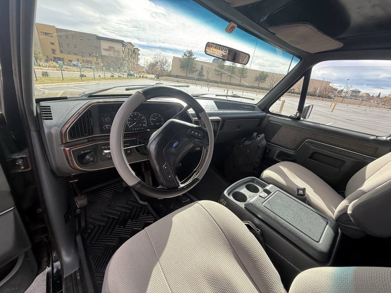 Used 1990 Ford Bronco AWD/4WD image 19