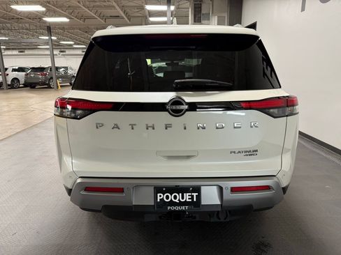 Used 2024 Nissan Pathfinder Platinum w/ Cargo Package AWD/4WD image 5