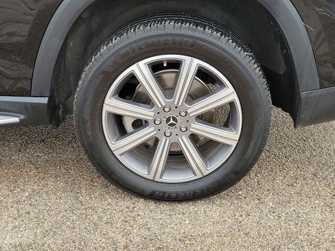 Used 2022 Mercedes-Benz GLS 450 4MATIC image 12
