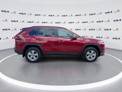 Used 2025 Toyota RAV4 XLE w/ Convenience Package image 9
