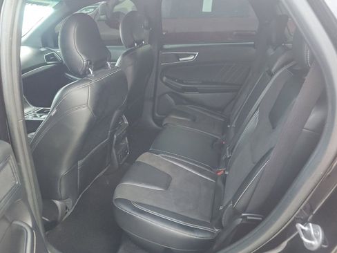 Used 2019 Ford Edge ST w/ Equipment Group 401A AWD/4WD image 15