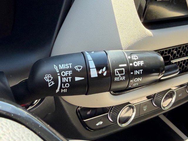Used 2024 Honda HR-V EX-L image 34
