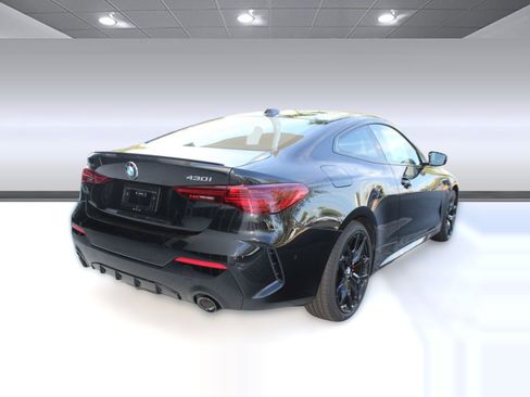 Used 2026 BMW 430i xDrive Coupe w/ M Sport Package AWD/4WD image 9