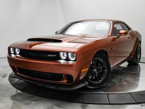 Used 2023 Dodge Challenger SRT Hellcat Redeye RWD image 6