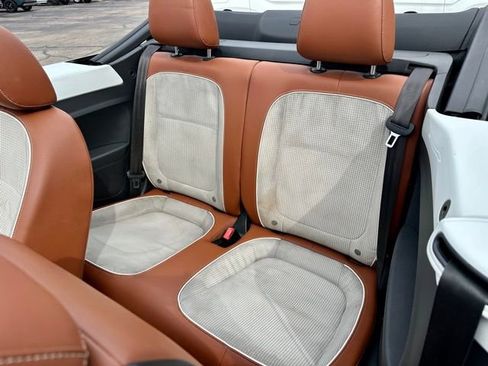 Used 2015 Volkswagen Beetle 1.8T image 21