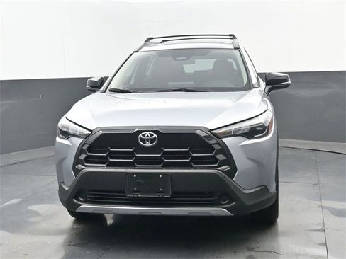 Used 2026 Toyota Corolla Cross LE w/ Moonroof Package image 19