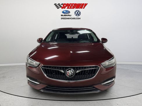 Used 2018 Buick Regal Preferred FWD image 3