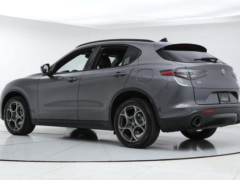 New 2025 Alfa Romeo Stelvio Sprint w/ Convenience Package AWD/4WD image 3