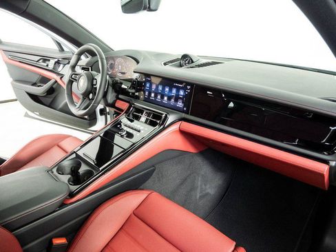 New 2026 Porsche Panamera 4 AWD/4WD image 25