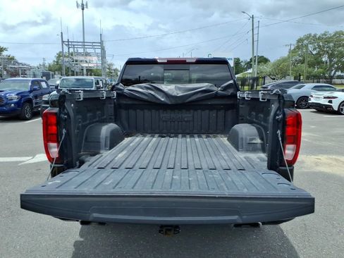 Used 2024 GMC Sierra 1500 Elevation w/ Preferred Package AWD/4WD image 17