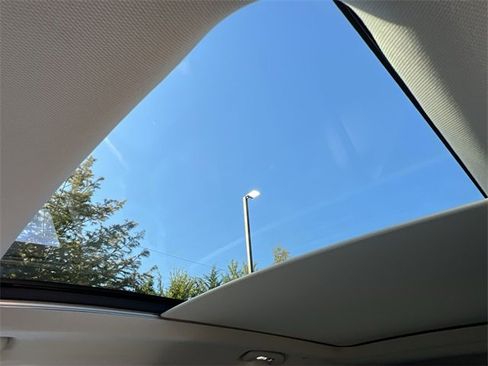 Used 2020 GMC Terrain Denali w/ Denali Premium Package image 29