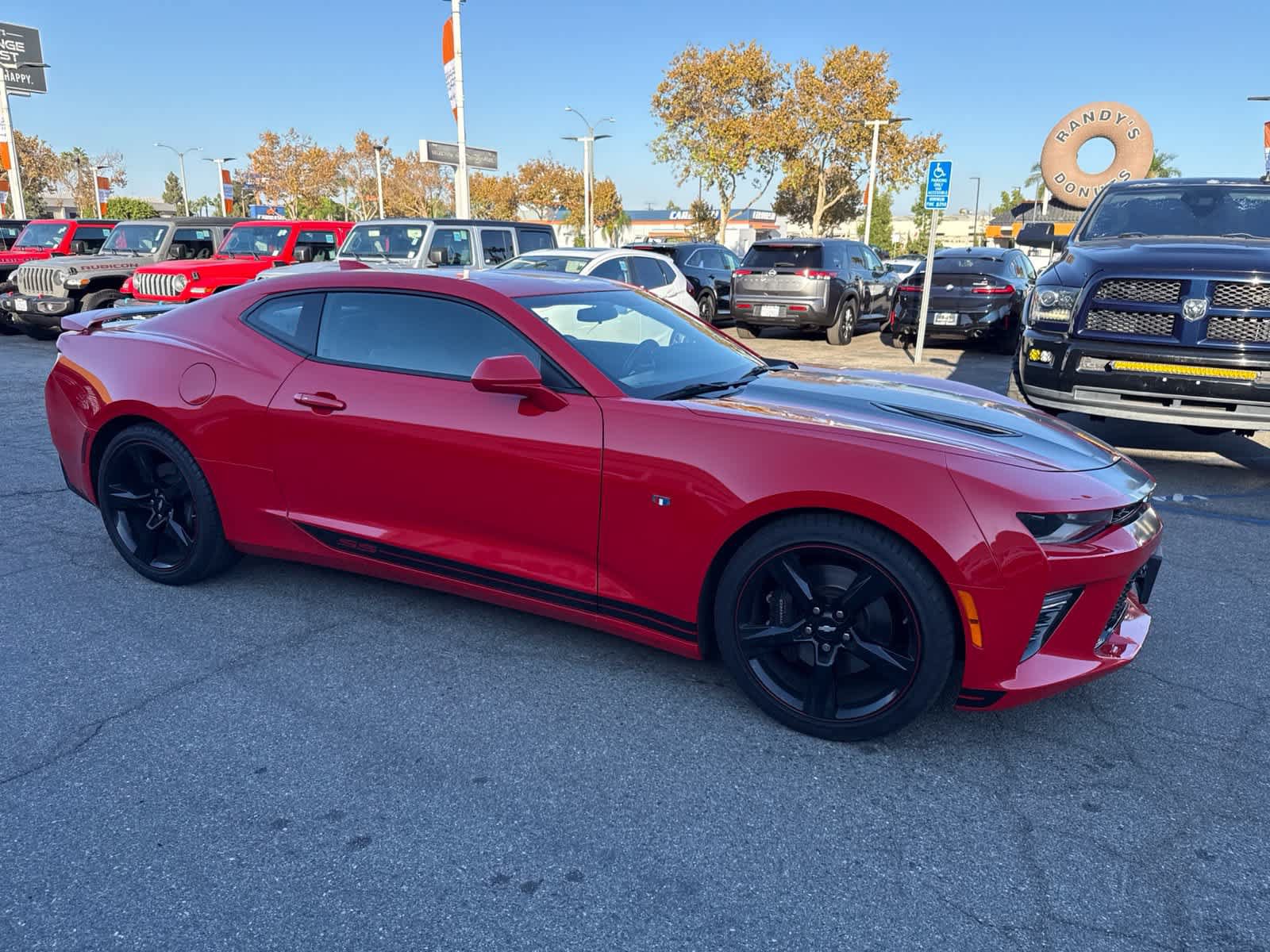 Used 2016 Chevrolet Camaro SS RWD image 9