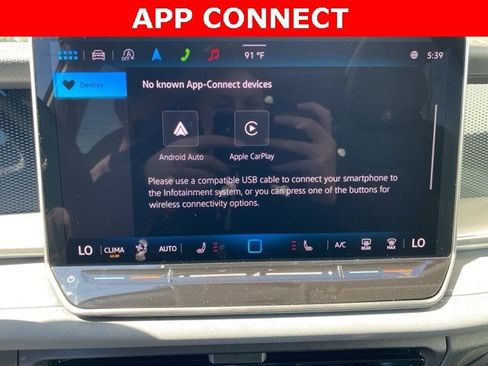 New 2025 Volkswagen Tiguan SE image 4