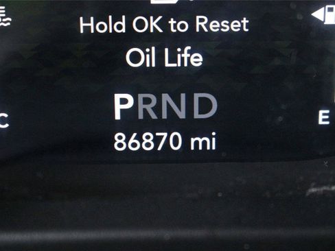 Used 2018 Jeep Wrangler Unlimited Rubicon w/ Cold Weather Group image 21