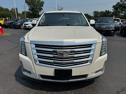 Used 2015 Cadillac Escalade Premium AWD/4WD image 8
