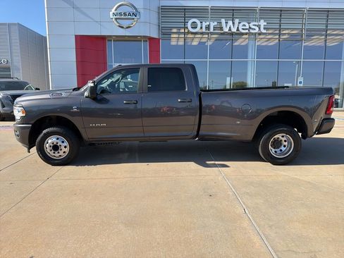 Used 2023 RAM 3500 Big Horn w/ Level 2 Equipment Group AWD/4WD image 2