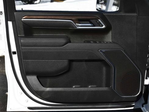 Used 2026 Chevrolet Silverado 1500 RST image 22