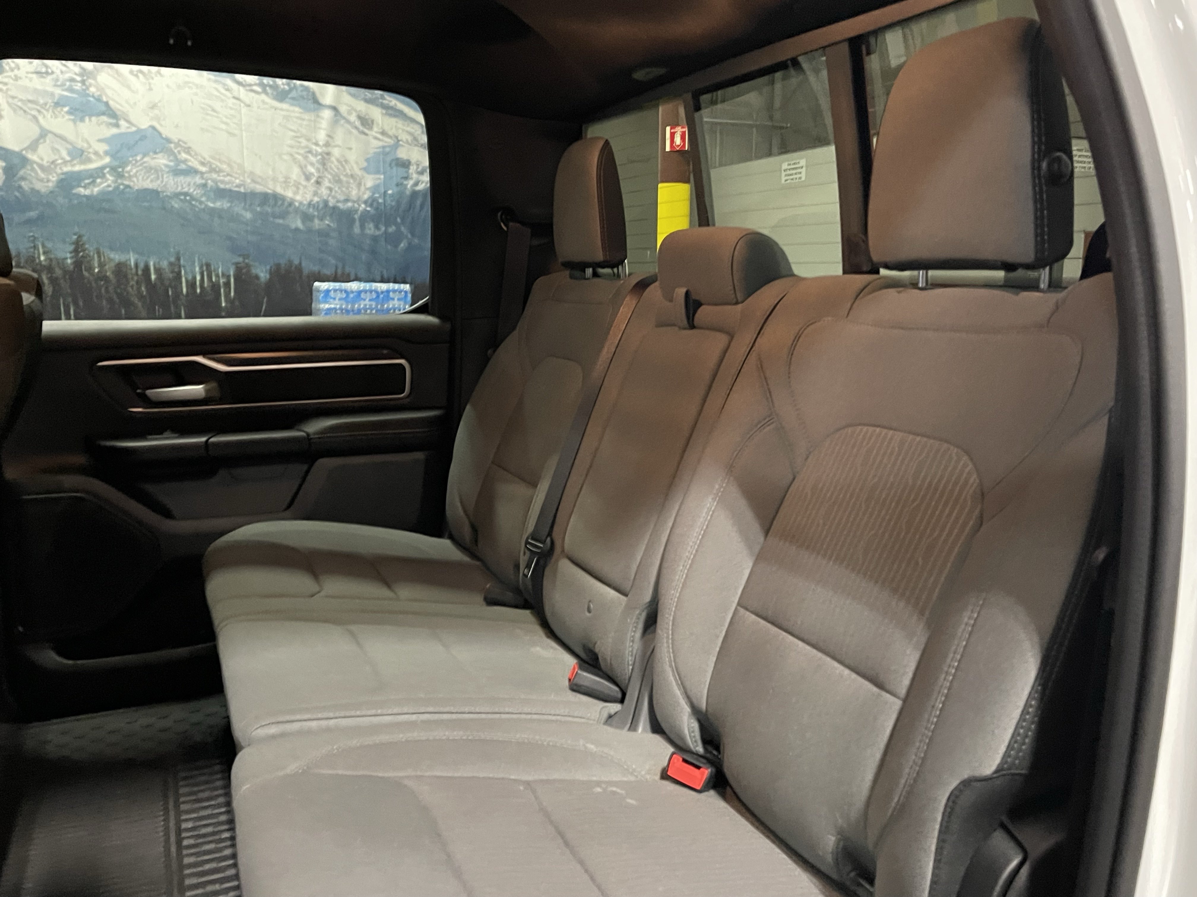 Used 2023 RAM 1500 Big Horn AWD/4WD image 16