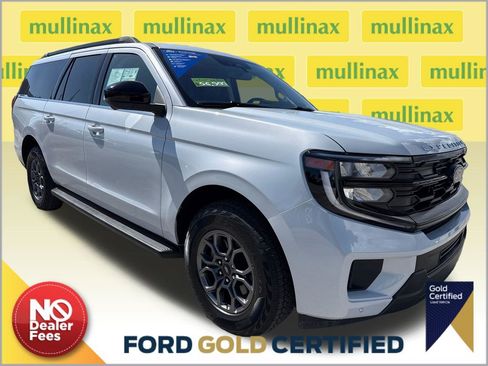 Certified 2025 Ford Expedition Max Active image 1