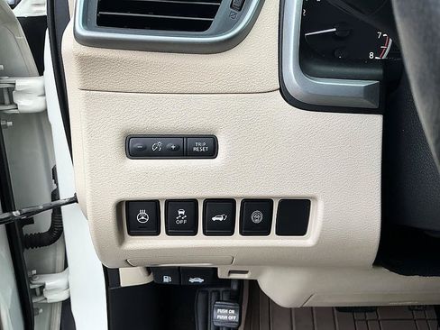 Used 2021 Nissan Murano SL w/ SL Moonroof Package AWD/4WD image 13