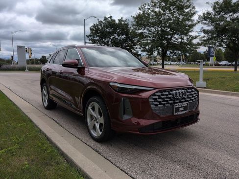 New 2025 Audi Q5 Premium Plus image 28